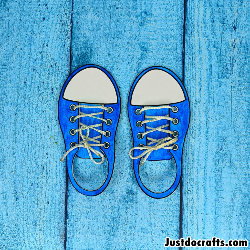 Paper Sneakers Craft with Laces (Free PDF printable template)