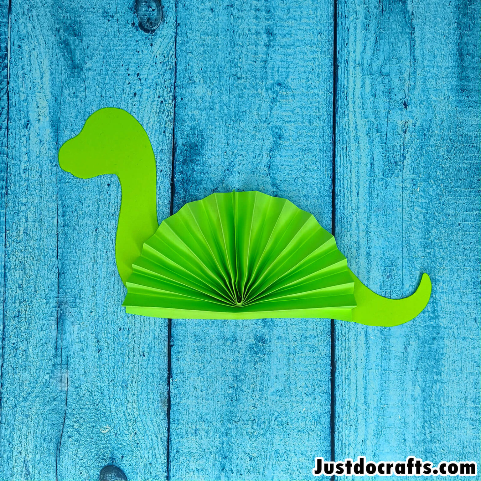 Easy Paper Dinosaur Craft (Free PDF printable template) - Just Do Crafts